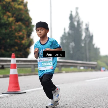 Runner Photo 7068059
