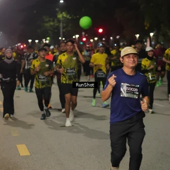 Runner Photo 7068076