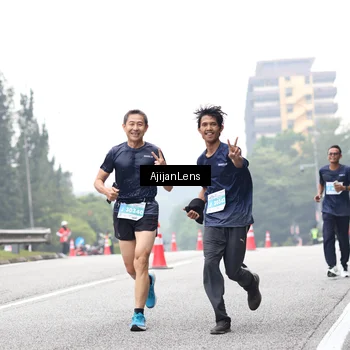Runner Photo 7068082
