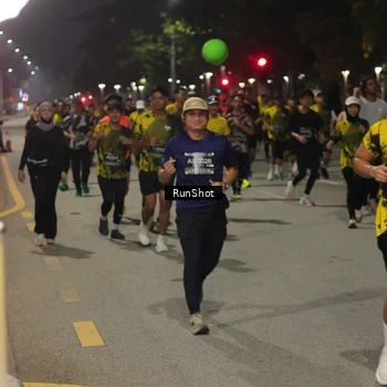 Runner Photo 7068084