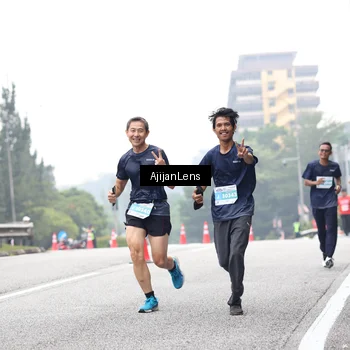 Runner Photo 7068088