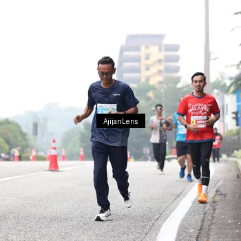 Runner Photo 7068095