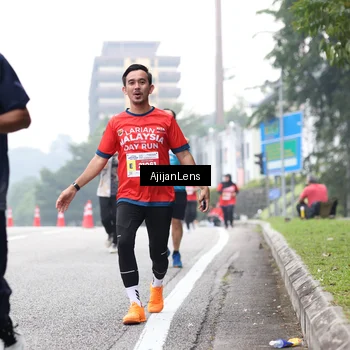 Runner Photo 7068097