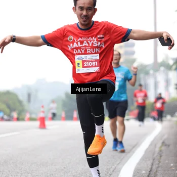 Runner Photo 7068111