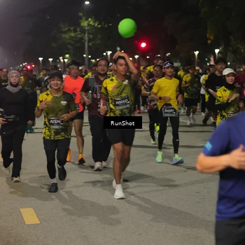 Runner Photo 7068113