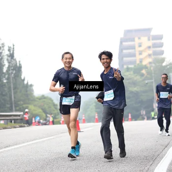 Runner Photo 7068114