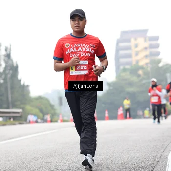 Runner Photo 7068141