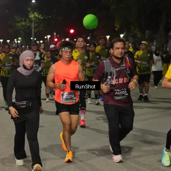 Runner Photo 7068176