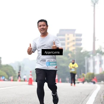 Runner Photo 7068180