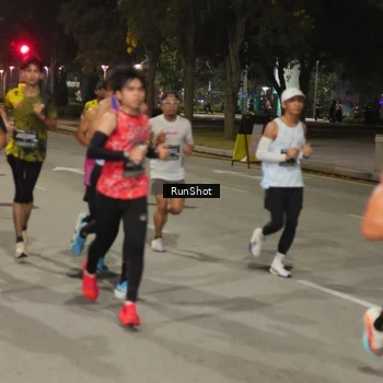 Runner Photo 7068182
