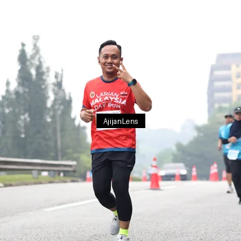 Runner Photo 7068186