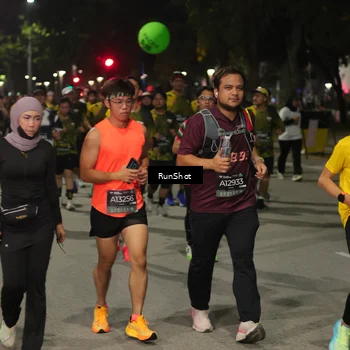 Runner Photo 7068192