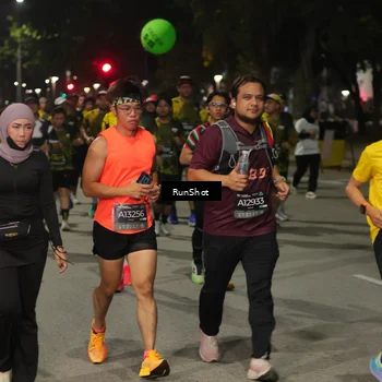 Runner Photo 7068195