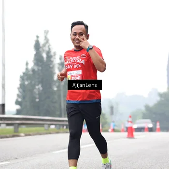 Runner Photo 7068206