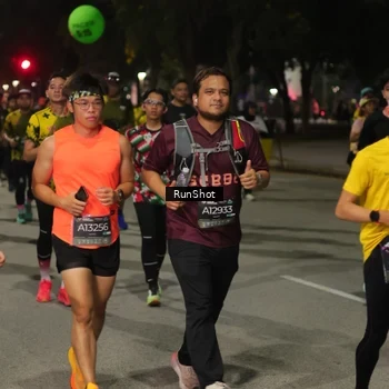 Runner Photo 7068213