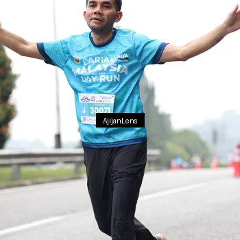 Runner Photo 7068215