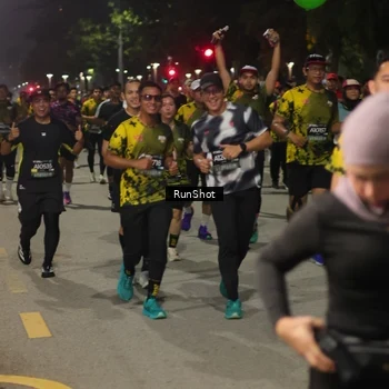 Runner Photo 7068220