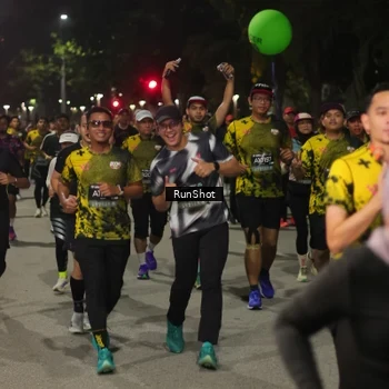 Runner Photo 7068221