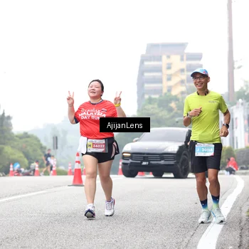 Runner Photo 7068230