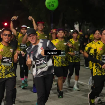 Runner Photo 7068242