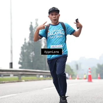 Runner Photo 7068294