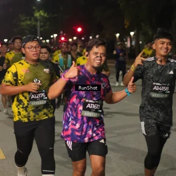 Runner Photo 7068329