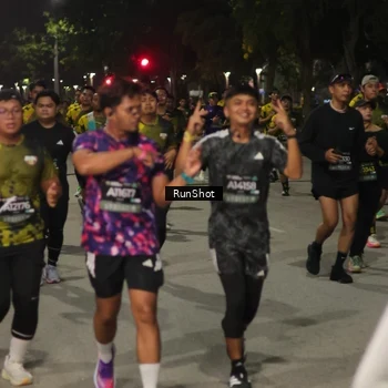 Runner Photo 7068333