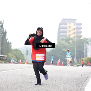 Runner Photo 7068351