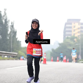 Runner Photo 7068365