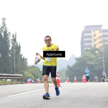 Runner Photo 7068389