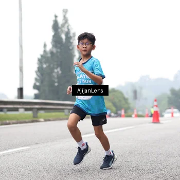 Runner Photo 7068410