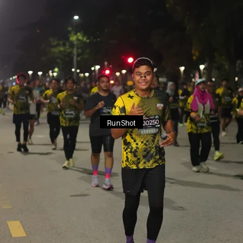 Runner Photo 7068428