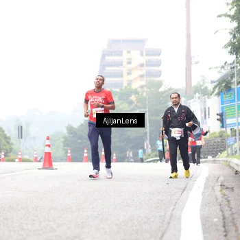 Runner Photo 7068440