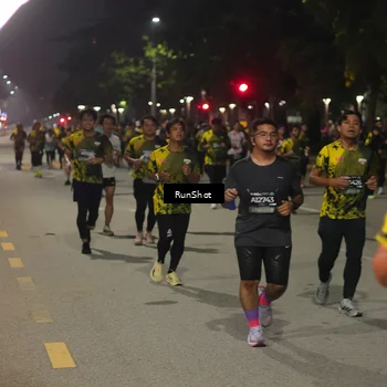 Runner Photo 7068453