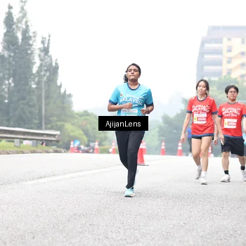 Runner Photo 7068483
