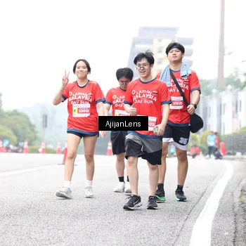 Runner Photo 7068493