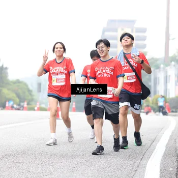 Runner Photo 7068496
