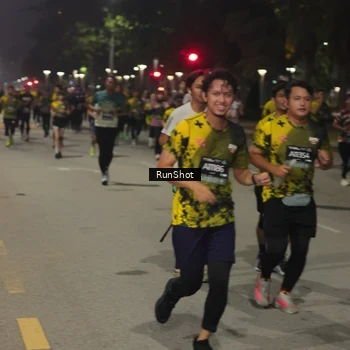 Runner Photo 7068543