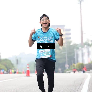 Runner Photo 7068548