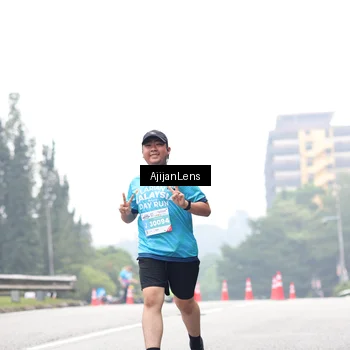 Runner Photo 7068558