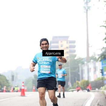 Runner Photo 7068559