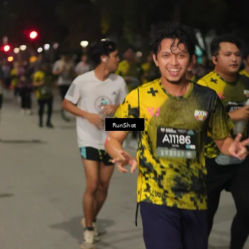 Runner Photo 7068574
