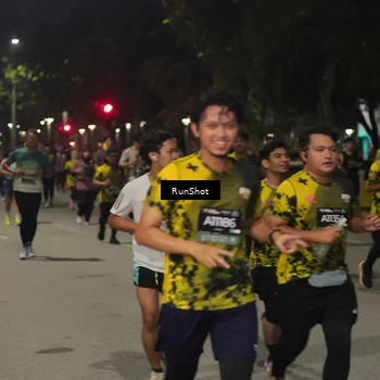 Runner Photo 7068578