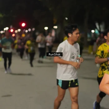 Runner Photo 7068592