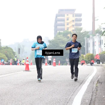 Runner Photo 7068593