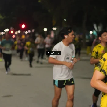 Runner Photo 7068595