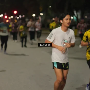 Runner Photo 7068597