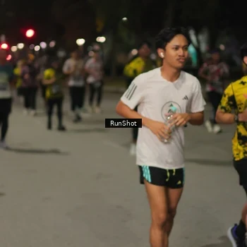 Runner Photo 7068599