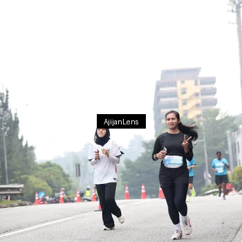 Runner Photo 7068609