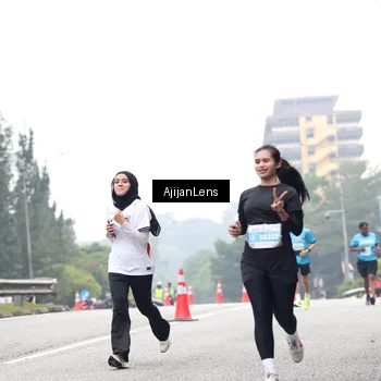 Runner Photo 7068613
